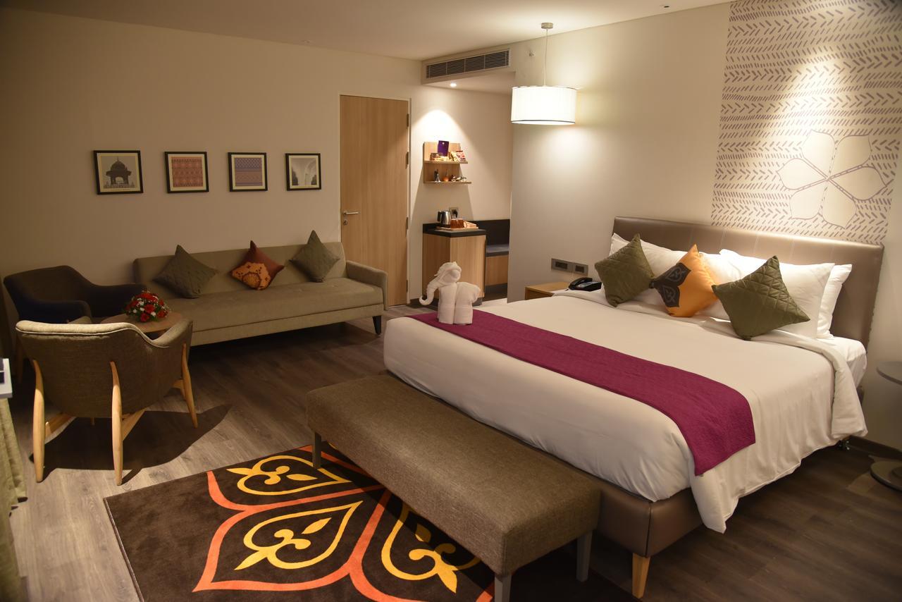 Grand Mercure Mysore - An Accor Brand Exterior photo A room at the hotel