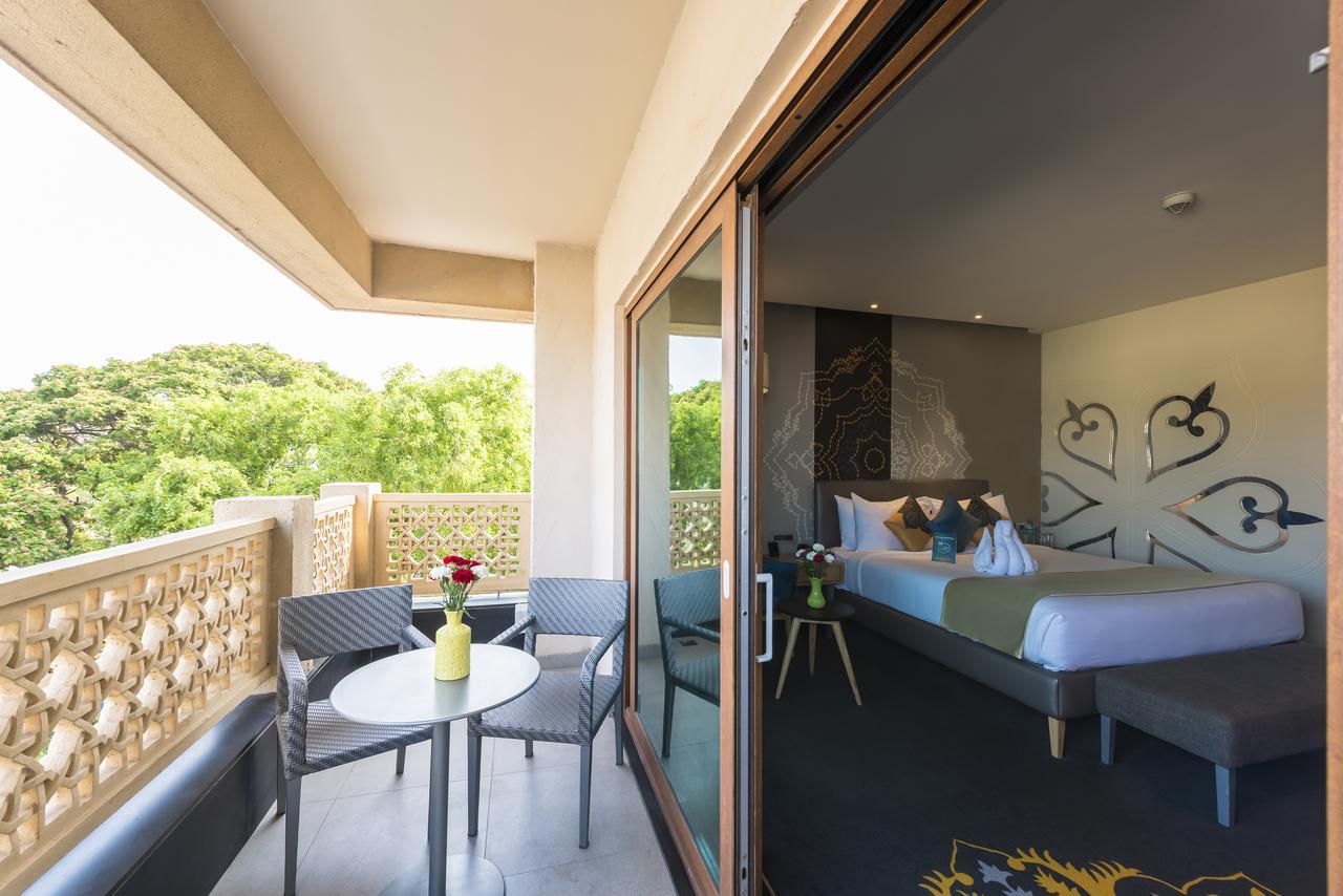 Grand Mercure Mysore - An Accor Brand Exterior photo Deluxe Room with balcony